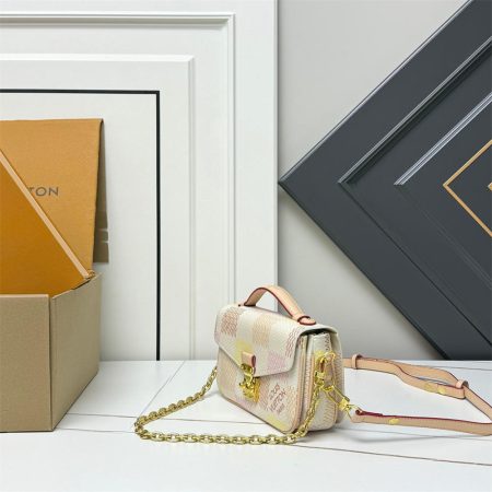 High quality shoulder bag size:21*13*6 cm LOV #C0492 - Image 3