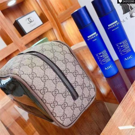 Wholesale Makeup bag LOV 66 #C0505 - Image 5