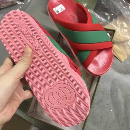 High quality slippers size:5-11 with box GUI SY #C0517 - Image 2
