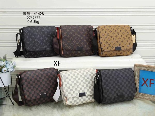 Wholesale messenger bag size:27*22*7cm CM #C0533
