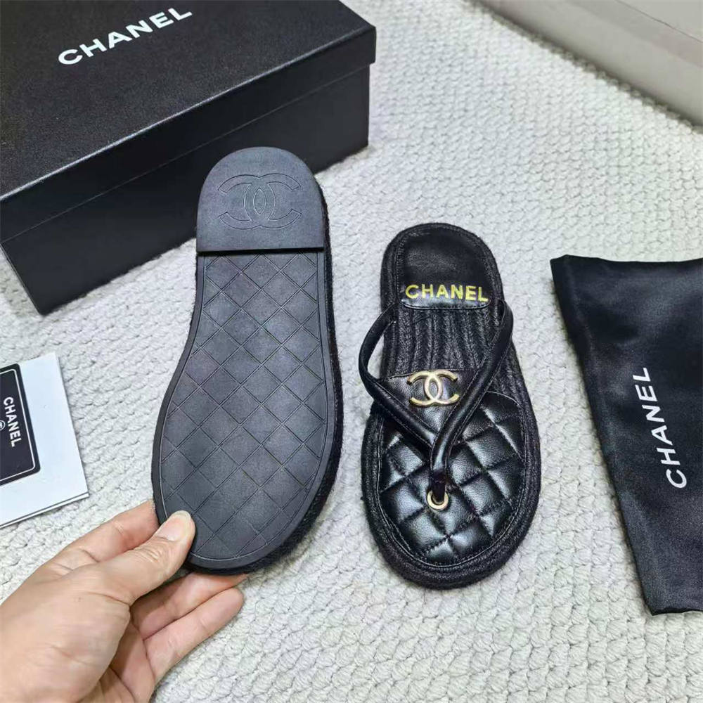 High quality slipper for women size:5-10 with box CHL SY #C0535 - Image 3