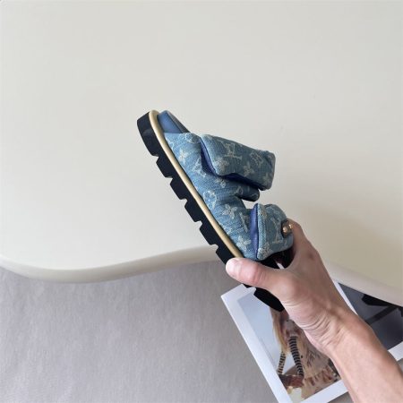 High quality couple slipper size:5-11 with box LOV SY #C0551 - Image 3