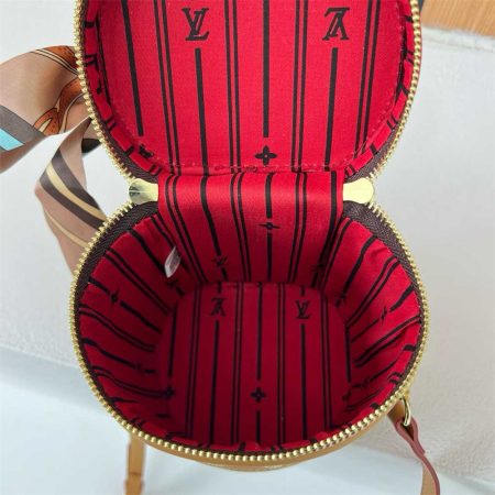Wholesale shoulder bag with box size:13*16*11cm LOV DX #C0554 - Image 3