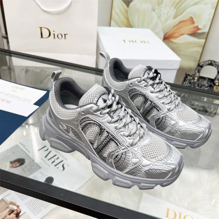 High quality sneaker with box size:5-12 free shipping DIR #C0631