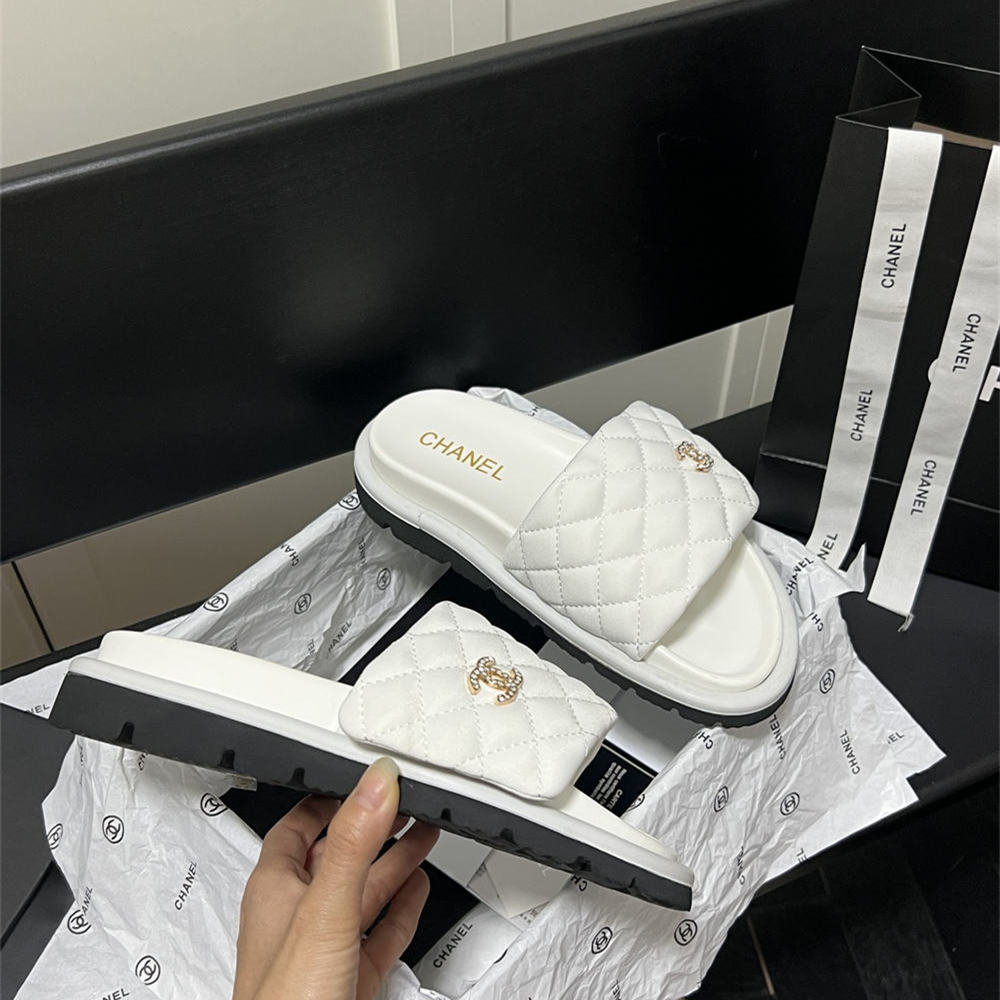 High quality slipper for women size:5-10 with box CHL QY #C0639 - Image 2