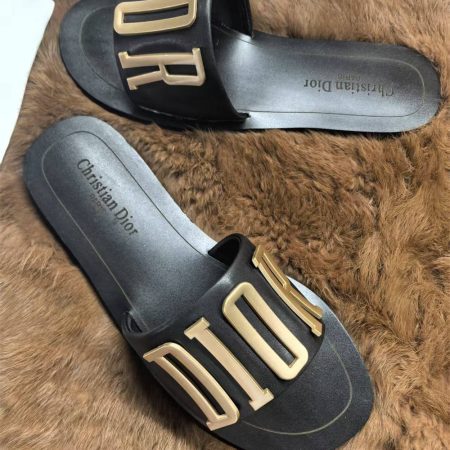 High quality slipper size:5-11 with box DIR #C0667 - Image 2