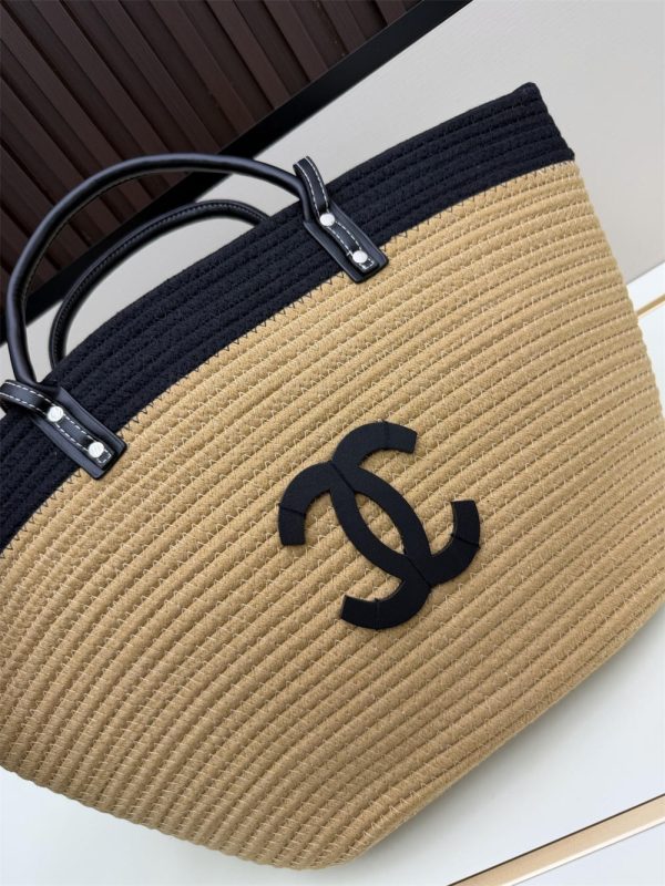 Top quality CBB Tote bag size:29*52*32cm CHL #C0690