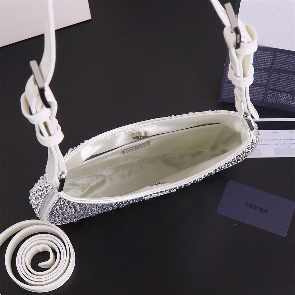 High quality diamond shoulder bag size:22*18*5cm PRA #C0707 - Image 2