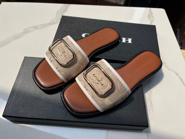 High quality slipper size:5-9 with box COH SY #C0711