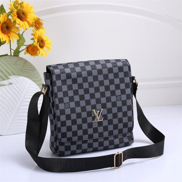 Wholesale messenger bag size:23*5*26cm CM #X0044