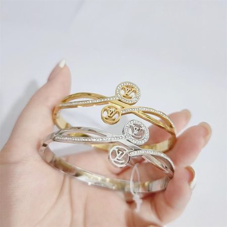 Wholesale Bracelet LOV TG  #X0164