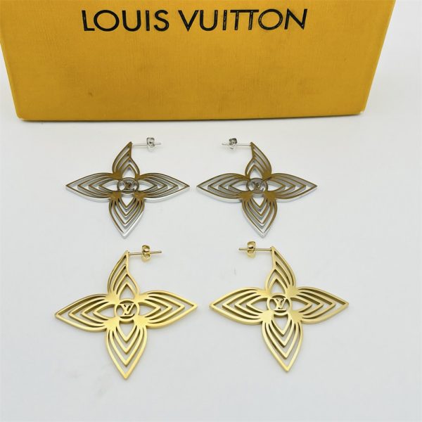 Wholesale Fashion  Earrings LOV XT #X0194