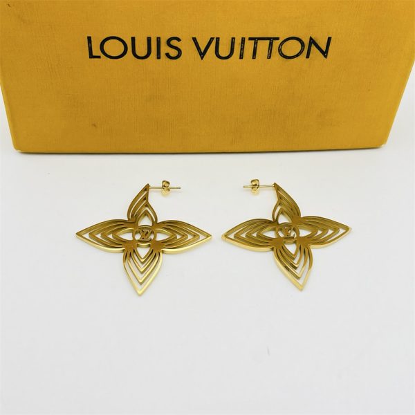 Wholesale Fashion  Earrings LOV XT #X0194
