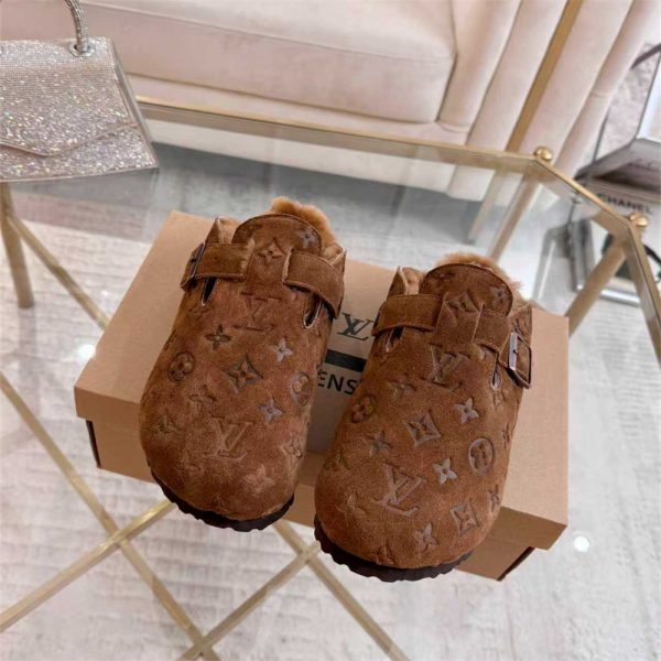 High quality couple fuzzy slipper size:5-12 with box LOV #X0318