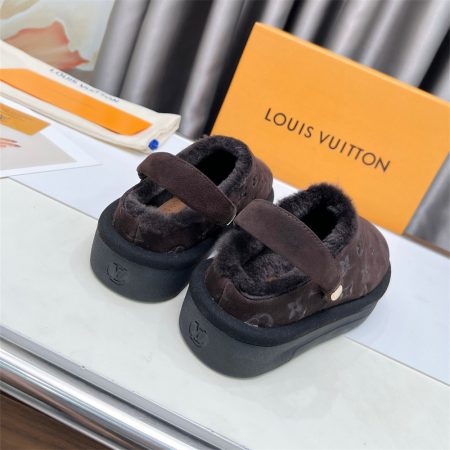 High quality couple fuzzy slipper size:5-11 with box LOV ALS #X0327 - Image 3