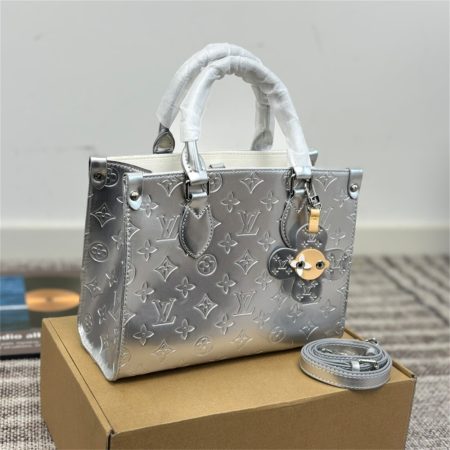 High quality Tote bag size:25*19cm LOV MLB #X0362