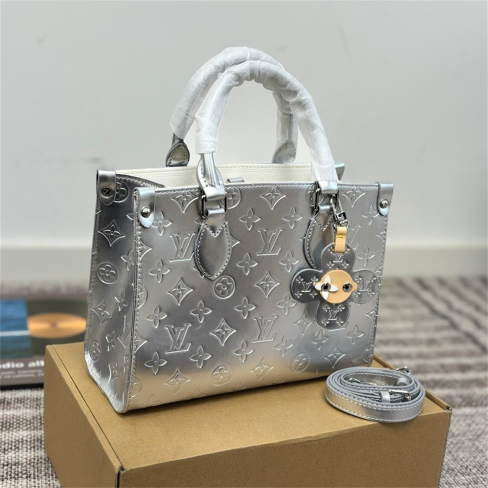 High quality Tote bag size:25*19cm LOV MLB #X0362 - Image 1