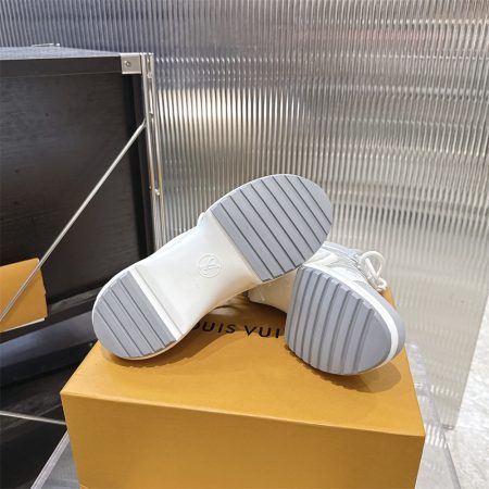 High quality sneaker size:5-9 with box free shipping LOV LZ #X0420 - Image 3
