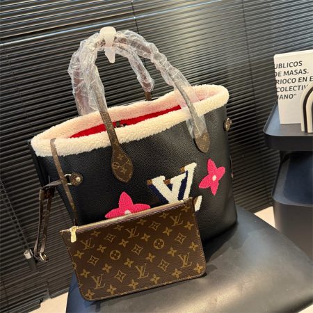 High quality  Tote bag size:32*29cm LOV DS #X0441