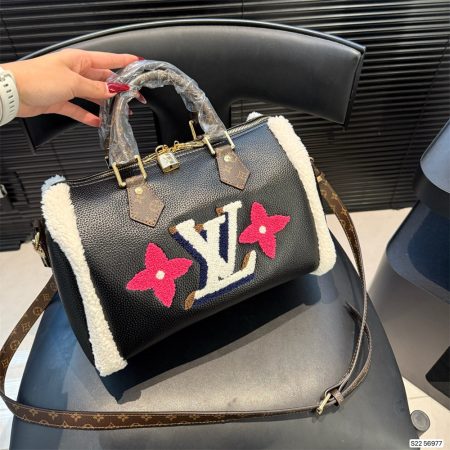 High quality Handbag bag size:29*20cm LOV DS #X0443