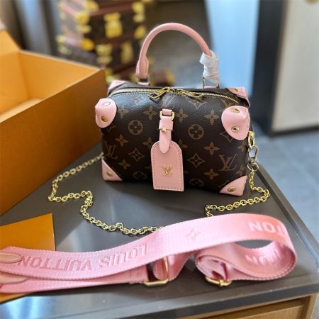 High quality shoulder bag size:20*13cm LOV DS #X0466