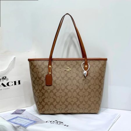 Wholesale Tote bag size:43*14*29cm COH CM #X0509 - Image 3