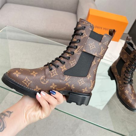 High quality boots size:5-11 with box free shipping LOV #X0532 - Image 3