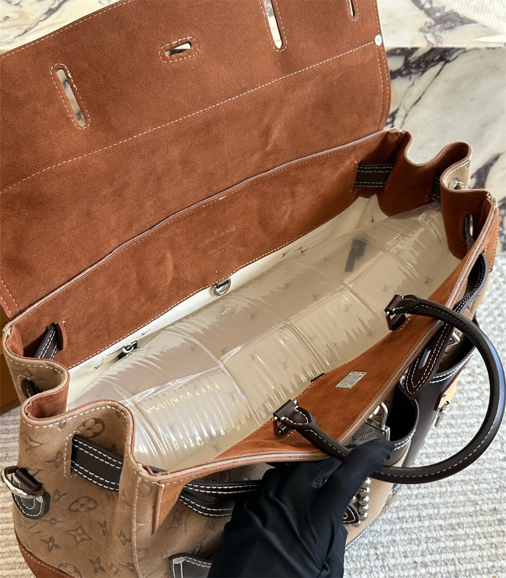 Top quality leather backpack bag size:40*40cm LOV #X0538 - Image 4