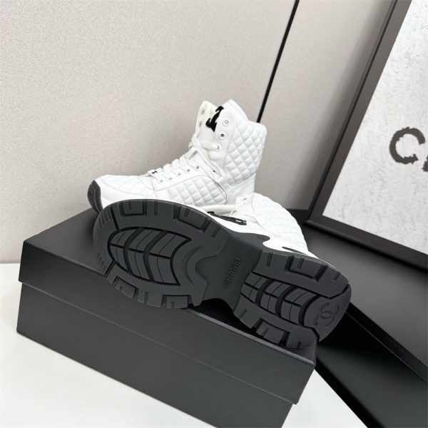 High quality boots size:5-10 with box free shipping CHL BY #X0544