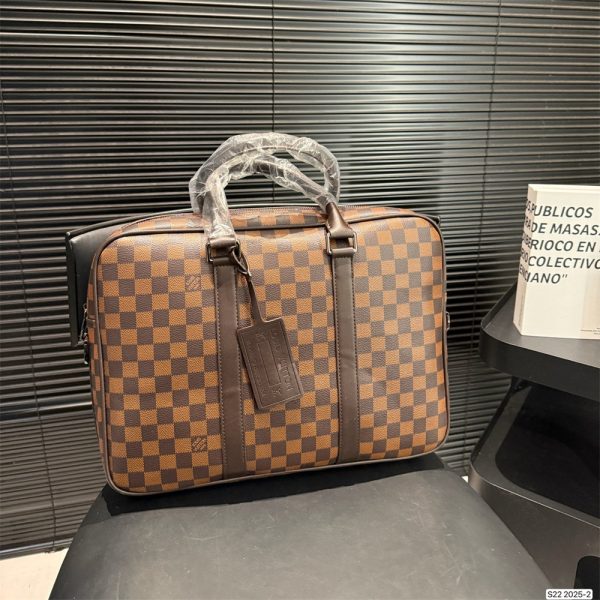 High quality briefcases for men size:38*28cm LOV #X0562
