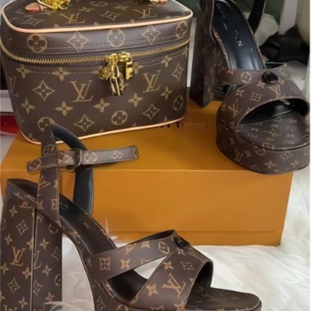 High quality sandal & makeup bag set free shipping LOV #X0577