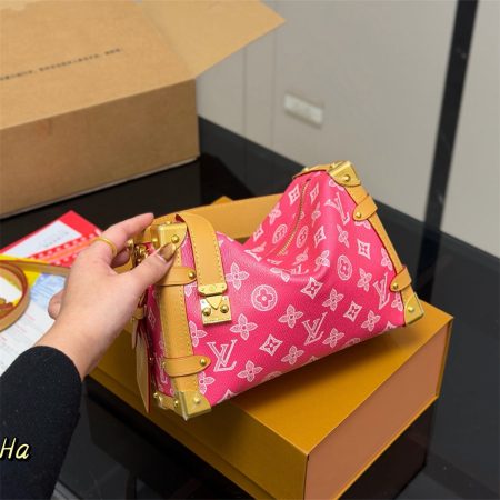 High quality shoulder bag size:23*16cm LOV DS #X0589 - Image 3