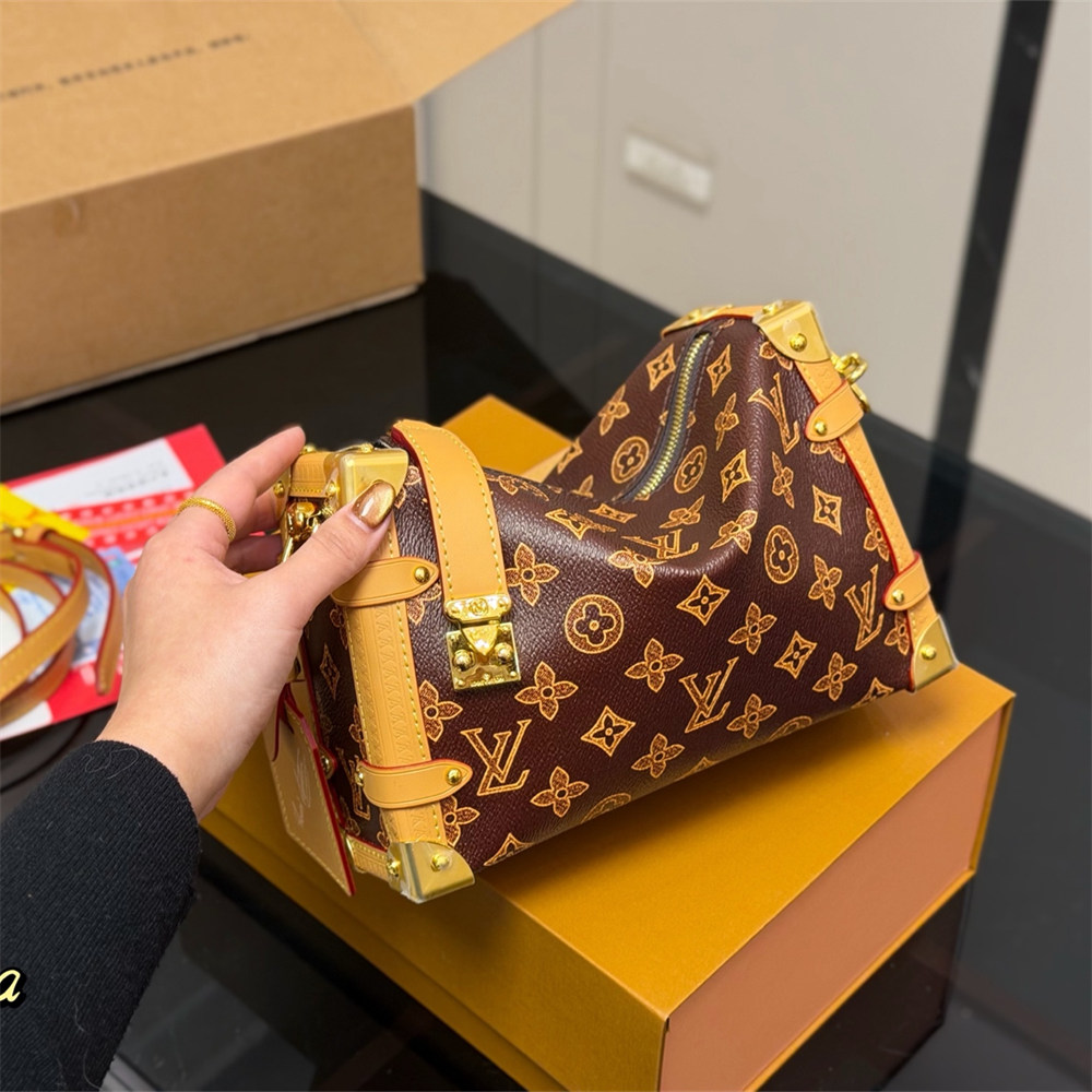 High quality shoulder bag size:23*16cm LOV DS #X0589 - Image 2