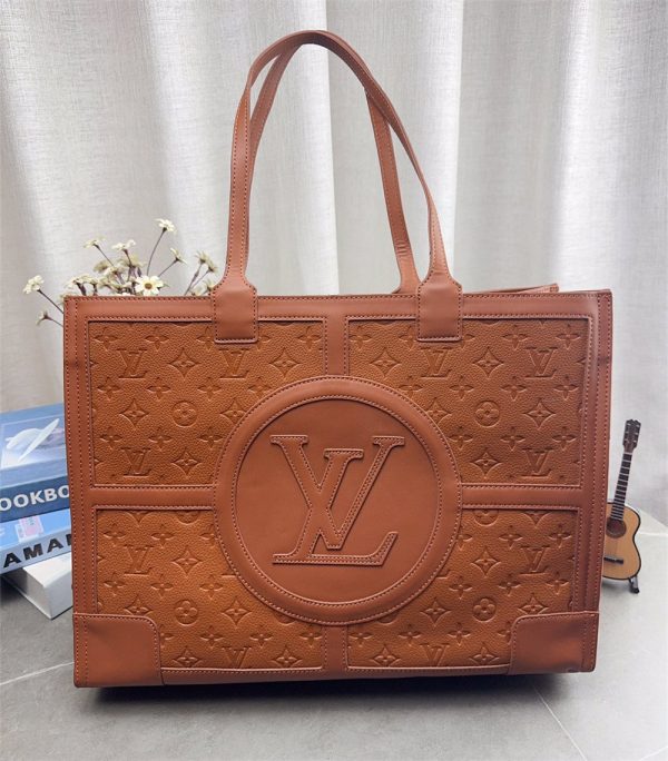 High quality Tote bag size:41*32cm LOV #X0593