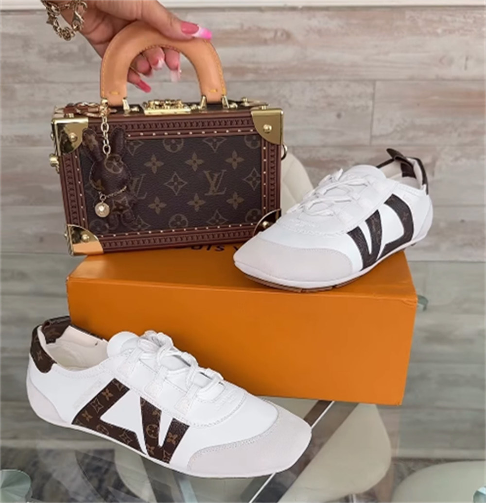 High quality sneaker & handbag free shipping LOV #X0604 - Image 1