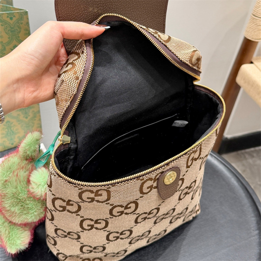 High quality backpack size:30cm GUI DS #X0609 - Image 4