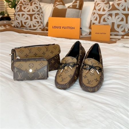 High quality sneaker & shoulder bag & card holder free shipping LOV #X0625