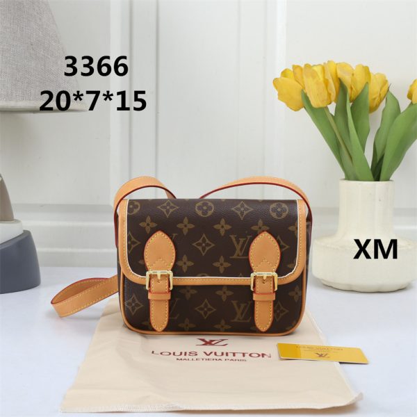 Wholesale shoulder bag size:20*7*15cm LOV CM #X0634