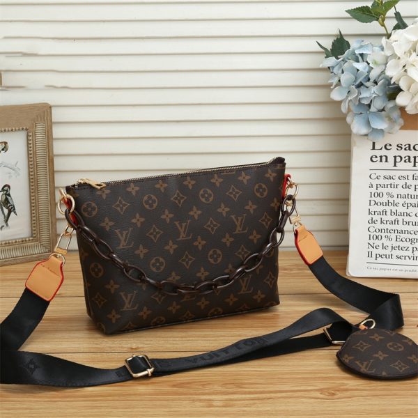 Wholesale shoulder bag size:32*20*8cm LOV CM #X0657