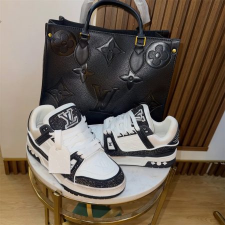 High quality sneaker & tote bag  free shipping LOV #X0673