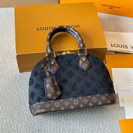 High quality slippers & handbag free shipping LOV #X0692 - Image 2