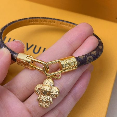 Wholesale high quality Bracelet LOV  #X0712