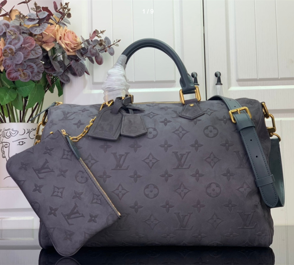 High qulaity handbag LOV #X0717 - Image 1