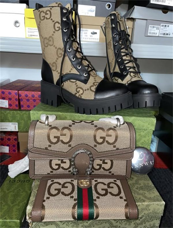 High quality boots & shoulder & wallet set free shipping GUI #X0762