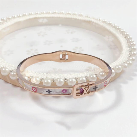Wholesale Bracelet LOV TG  #X0779