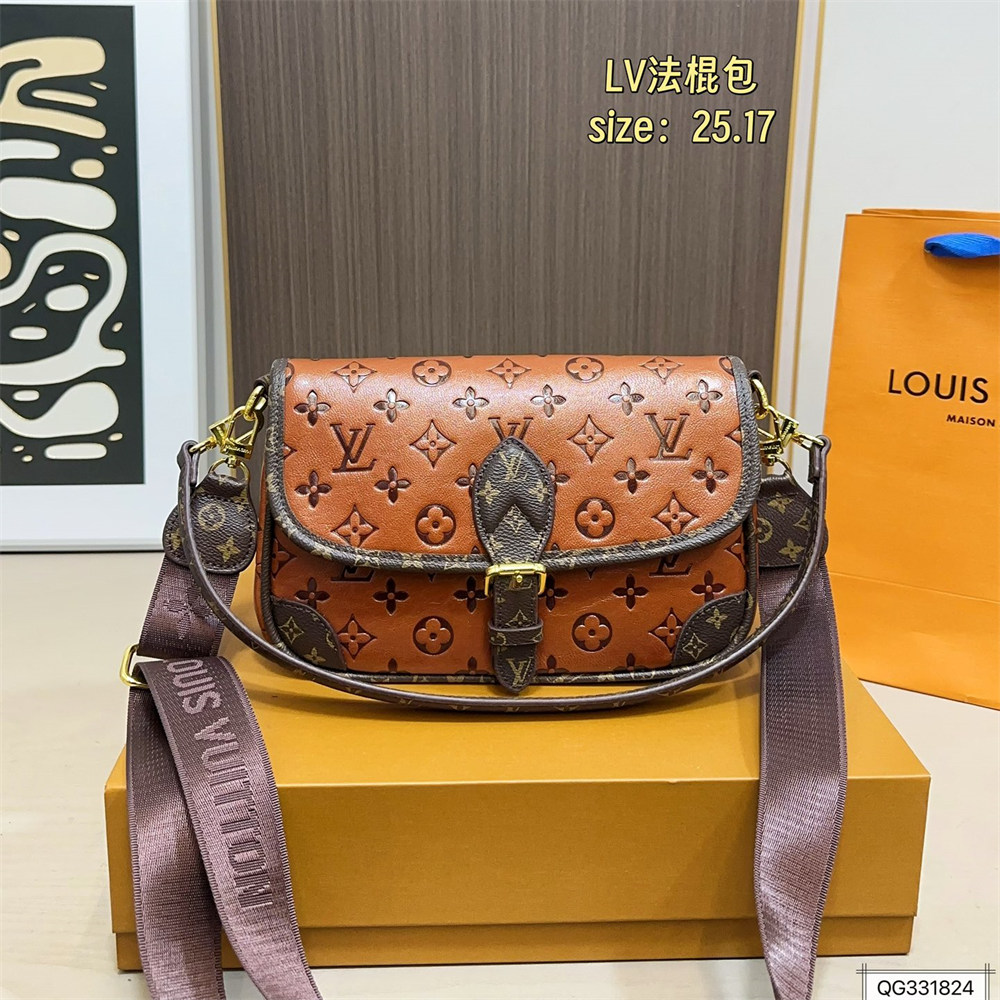 High quality shoulder bag size:25*17cm LOV DS #X0865 - Image 2