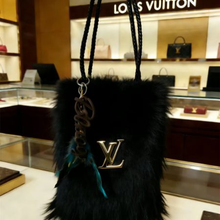 Wholesale fashion fuzzy handbag LOV LS #X0869 - Image 3
