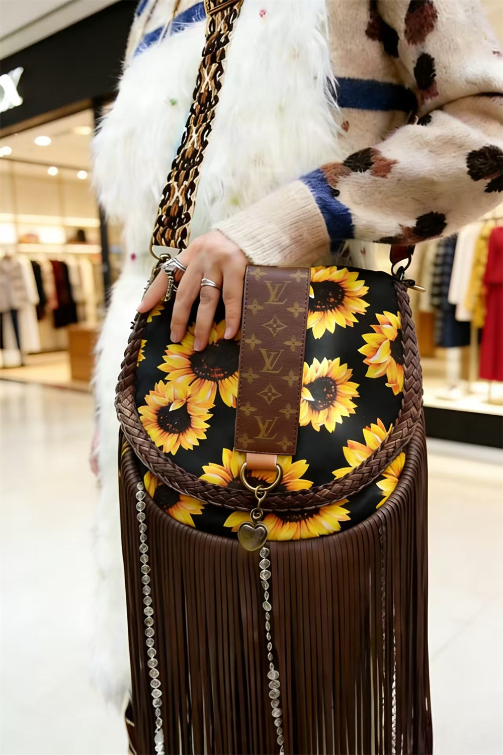 Wholesale fashion shoulder bag size:30*25*3.5cm LOV LS #X0881 - Image 3