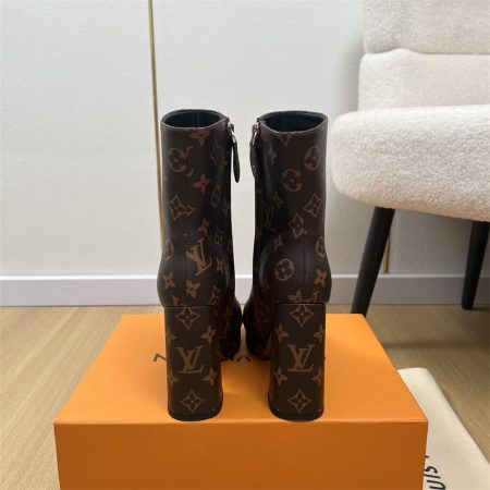 High quality boots size:5-11 with box free shipping LOV ALS #X0934 - Image 3