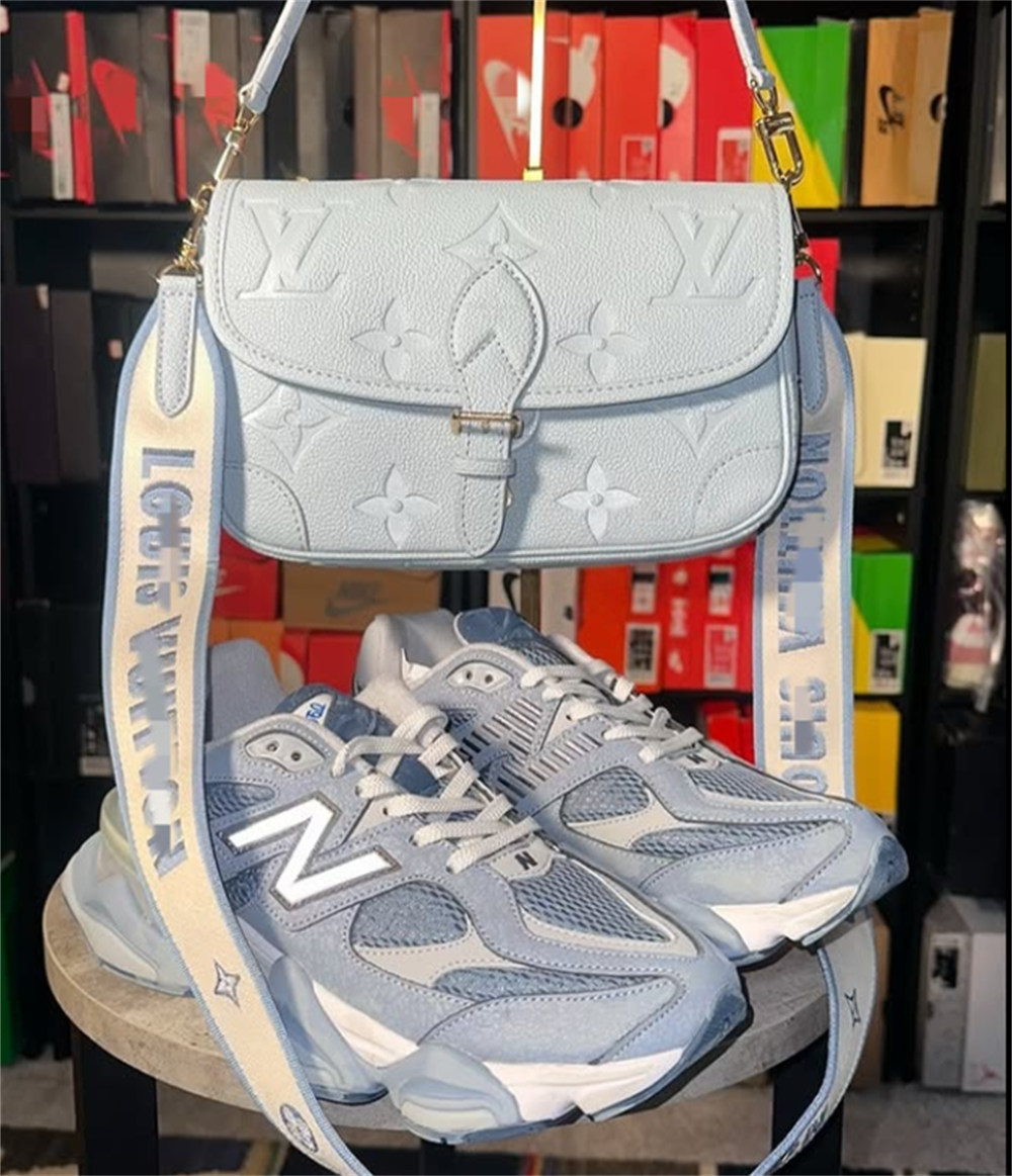 High quality sport shoes & camera bag free shipping LOV #X0968 - Image 1